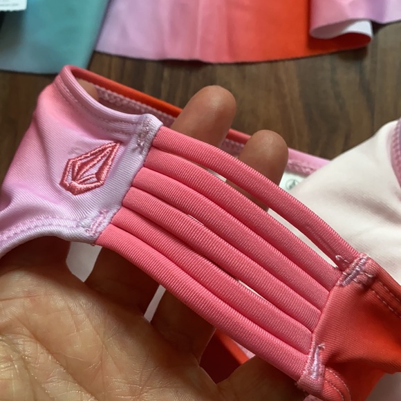Volcom Fun Dip Crop Bikini - Picture 13 of 16